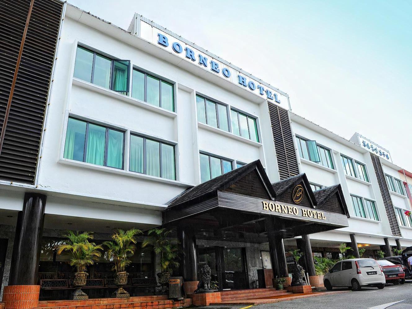 Borneo Hotel Кучинг Экстерьер фото